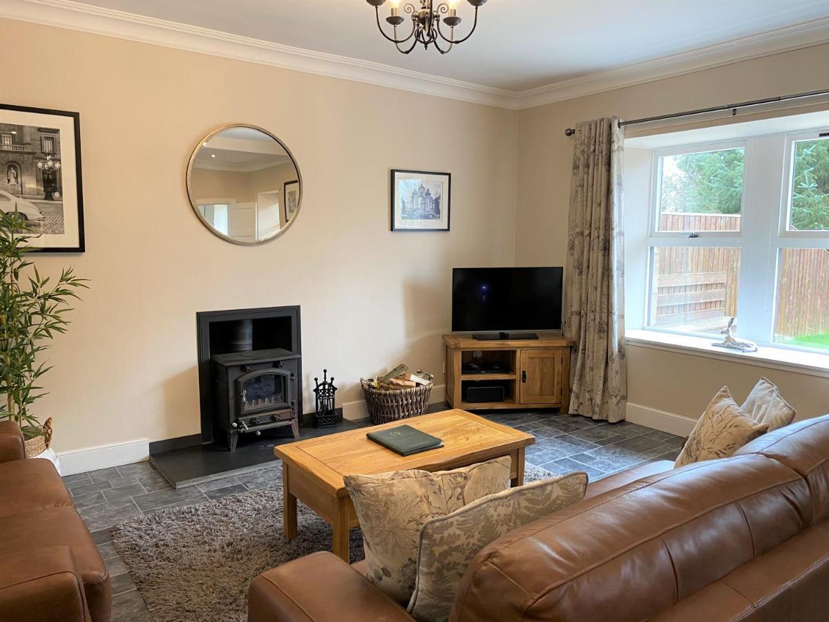Cherry Blossom Cottage Cupar Exterior foto