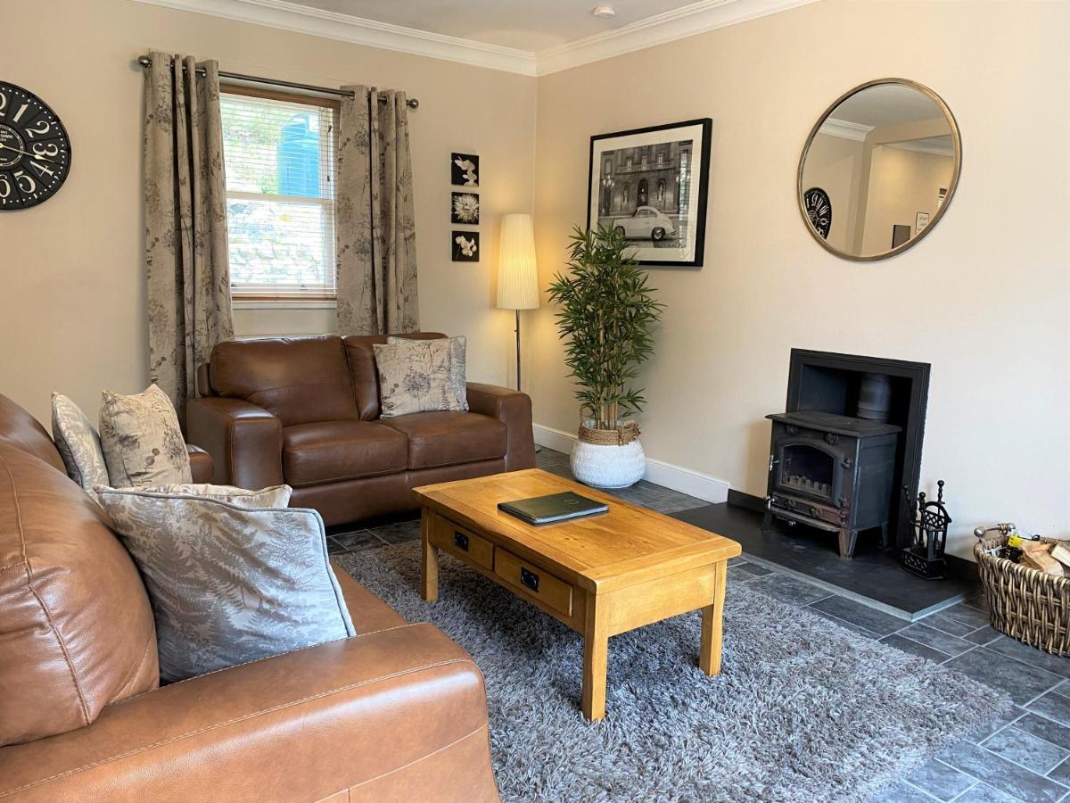 Cherry Blossom Cottage Cupar Exterior foto