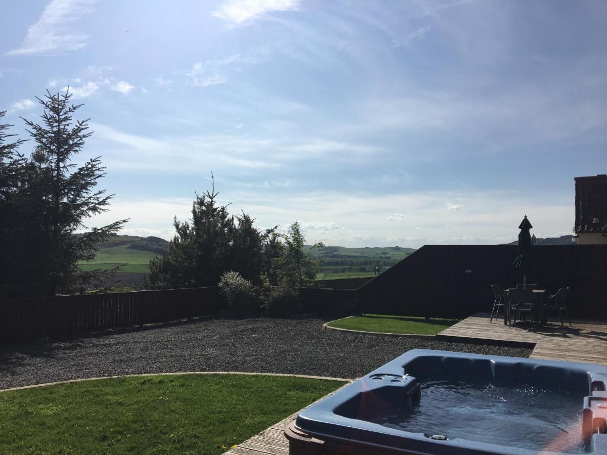 Cherry Blossom Cottage Cupar Exterior foto